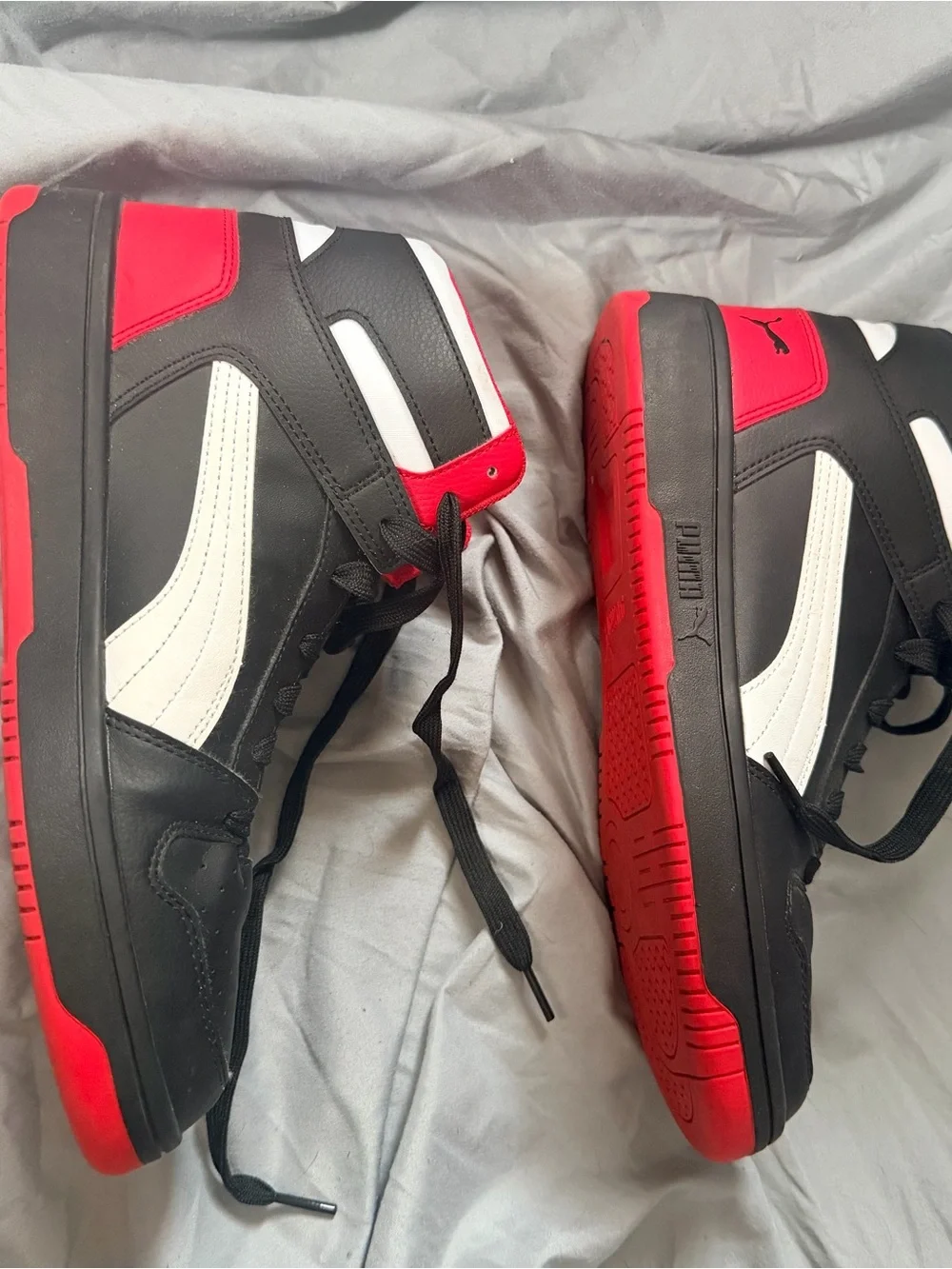 Puma Black White Red High-Top Athletic Shoes
